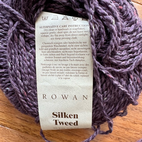 2 skeins Rowan Silken Tweed SH0705 Lot 8B9 - Picture 2 of 4